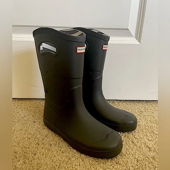 Hunter for Target Exclusive Black Mid Calf Rain Boots (Kids 4, Women’s 5, EU 36) - Picture 1 of 8